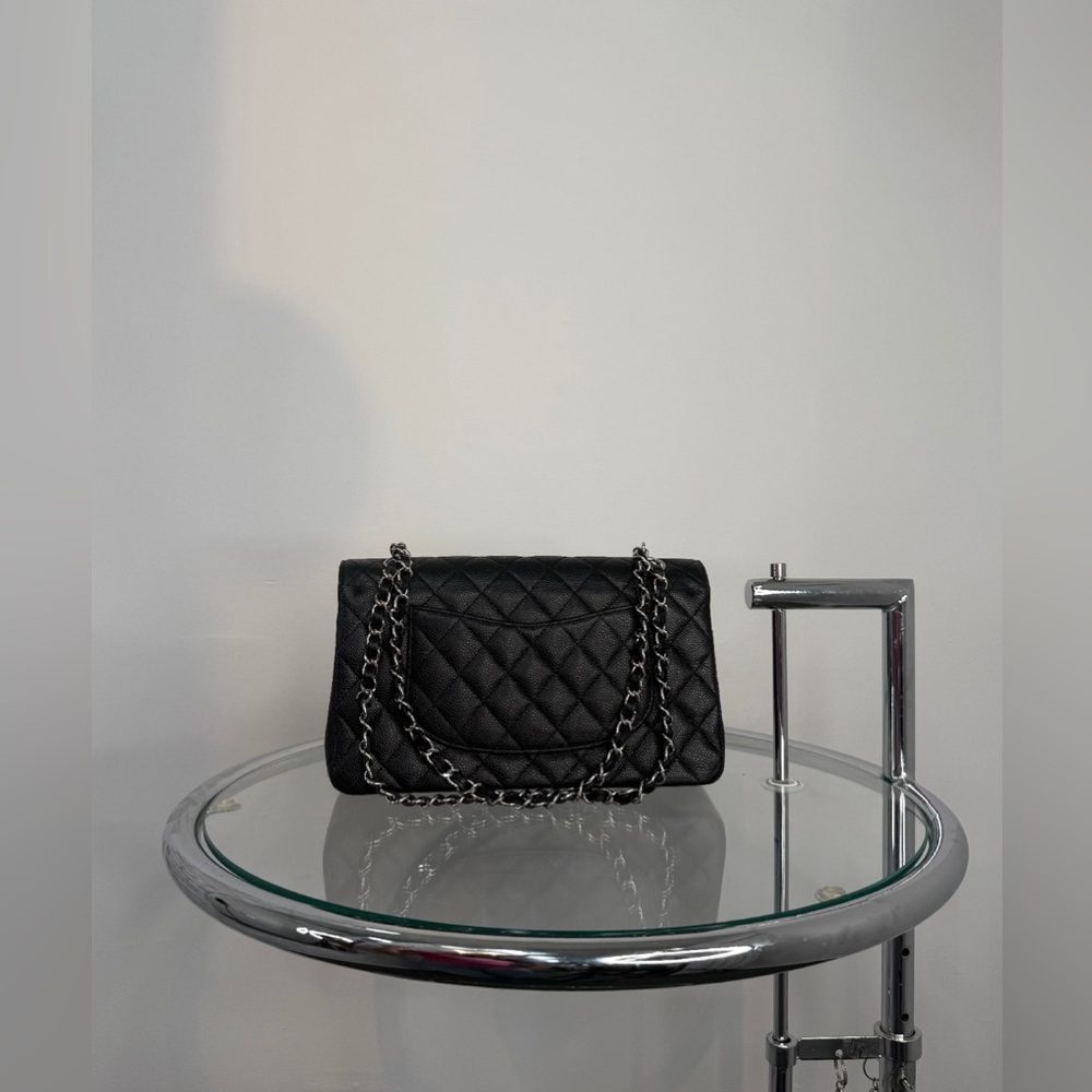 Chanel Classic Handbag - Picture 5 of 13
